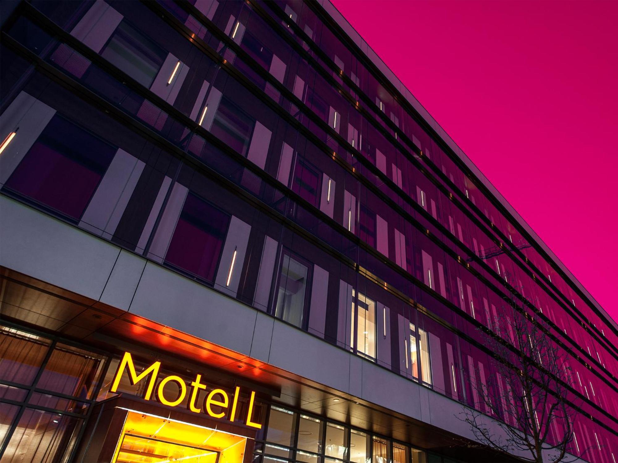 Motel L Hammarby Sjoestad ストックホルム エクステリア 写真